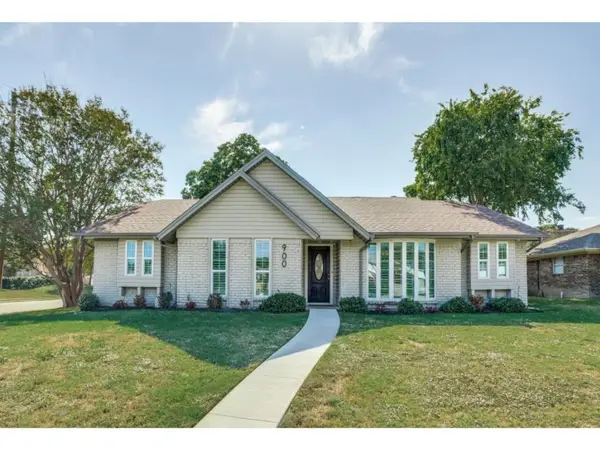 900 Lexington Drive, Plano, TX 75075