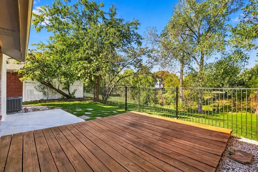 6821 Douglas Creek, Plano, TX 75023 - #3