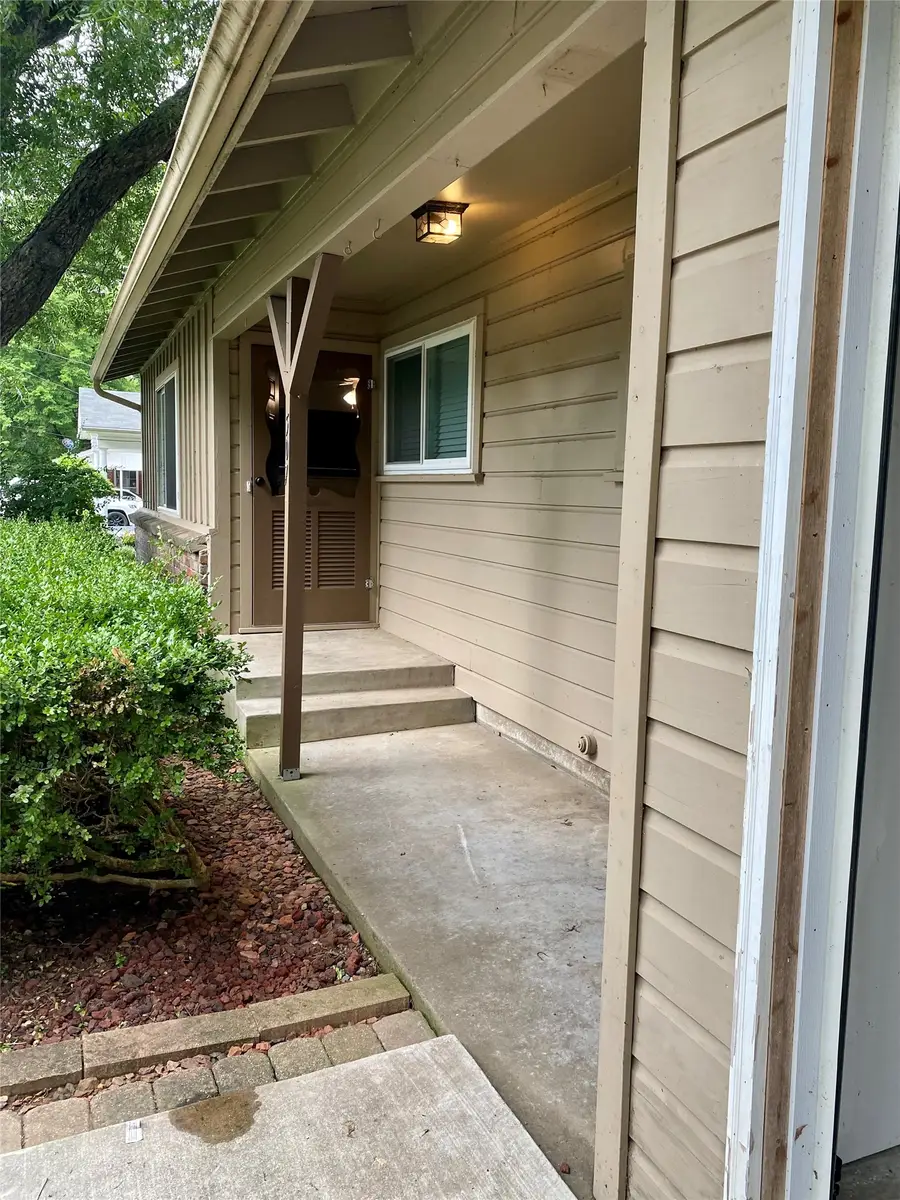 507 W Smith Street, Cleburne, TX 76033 - #2