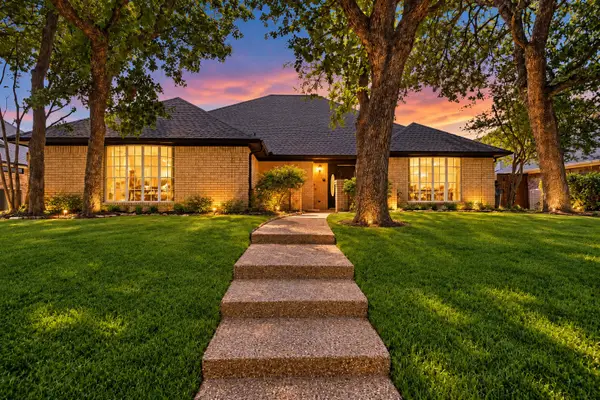 4504 Lake Park Drive, Arlington, TX 76016