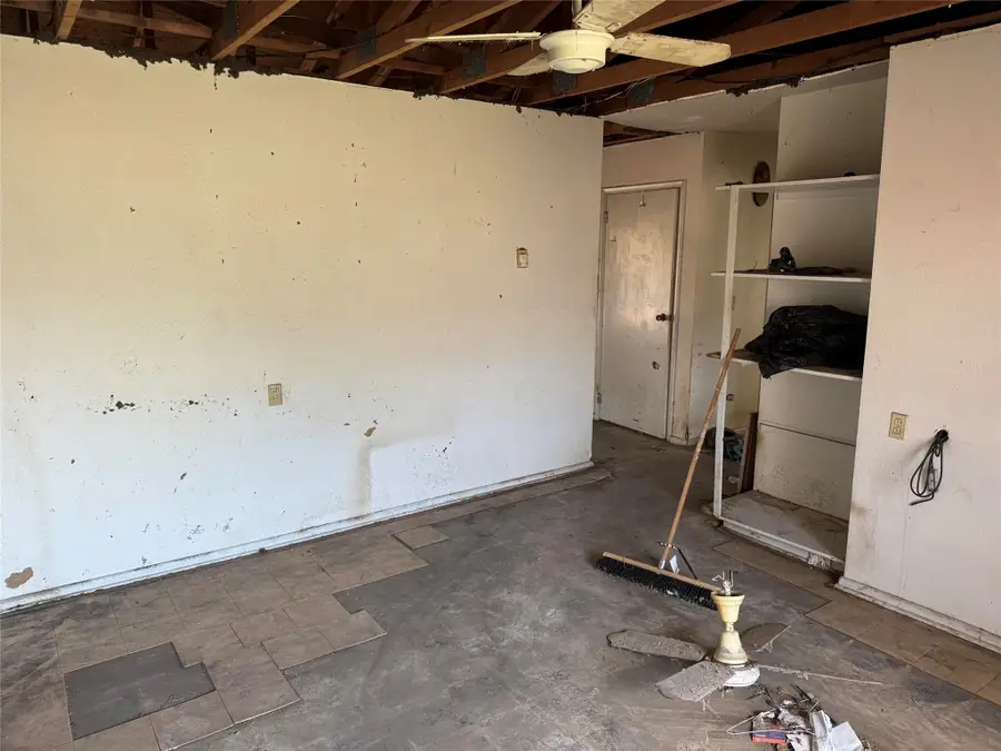 6206 Loydhill Lane, Fort Worth, TX 76135 - #3