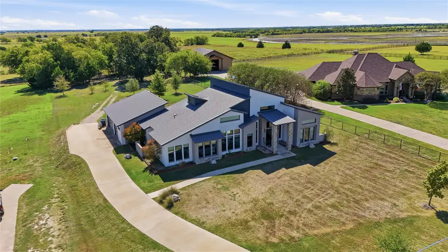 211 Hunter Pass, Waxahachie, TX 75165 - #2