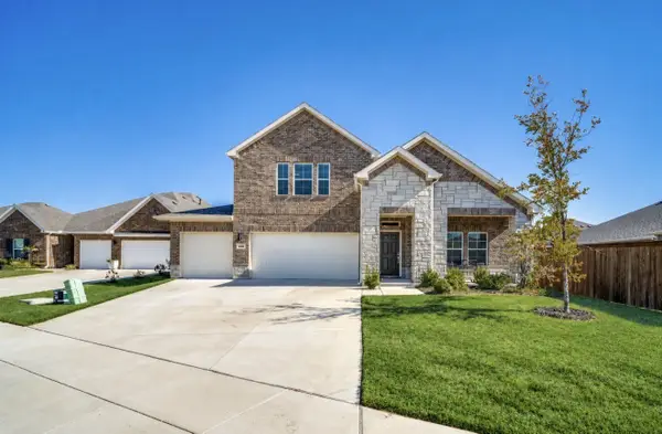 648 Cari Lane, Forney, TX 75126