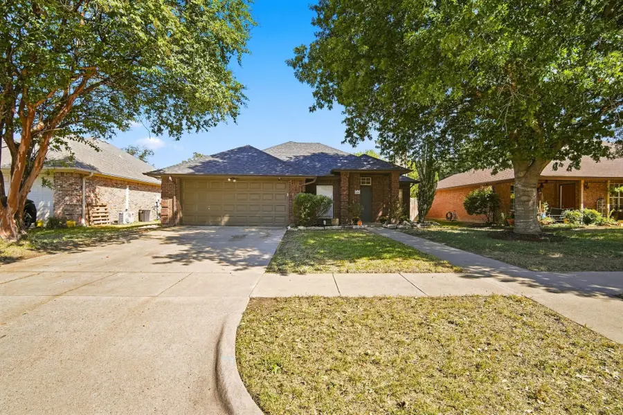 806 Oak Drive, Ennis, TX 75119 - #3