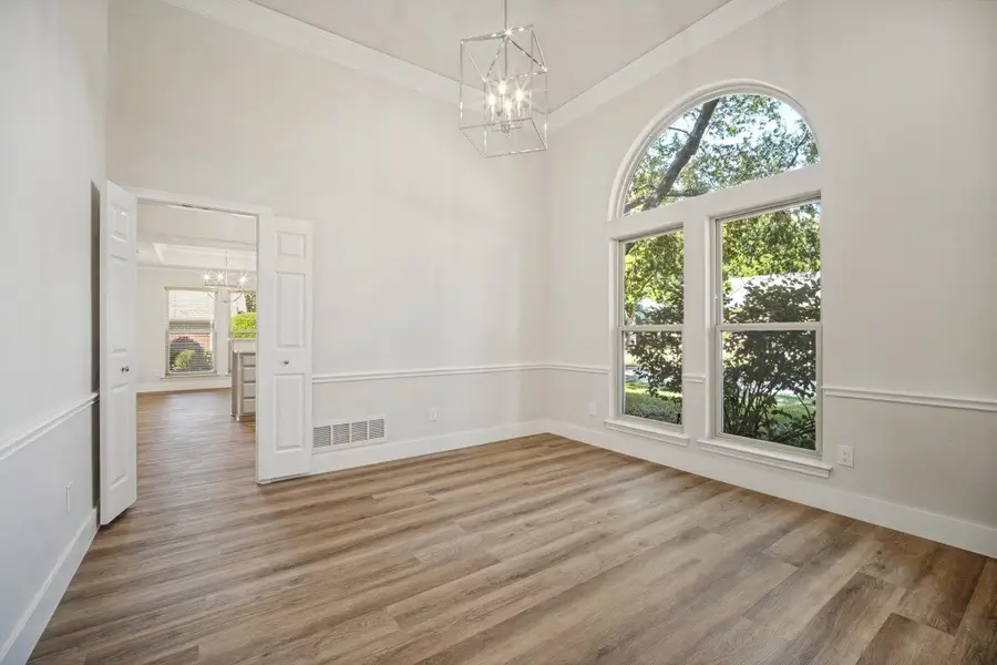 800 Parkhaven Drive, Mesquite, TX 75149 - #3