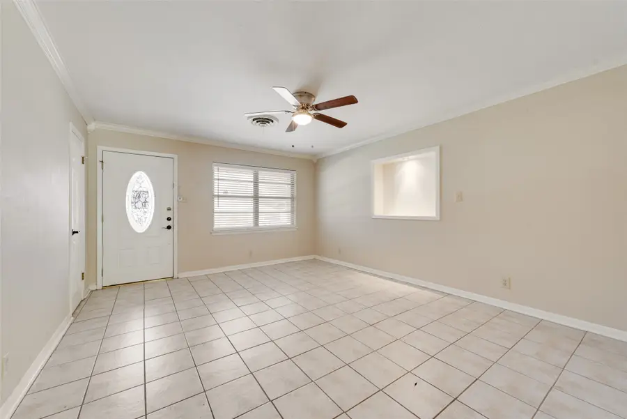 5613 Wimbleton Way, Fort Worth, TX 76133 - #3