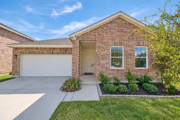 1409 Ancer Way, Fort Worth, TX 76052