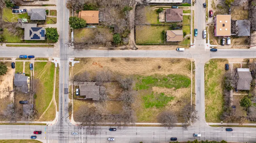 3301 Metropolitan Avenue, Dallas, TX 75210 - #2