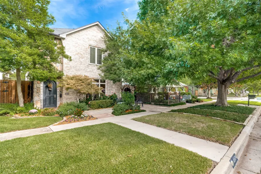 4604 Pershing Avenue, Fort Worth, TX 76107 - #2