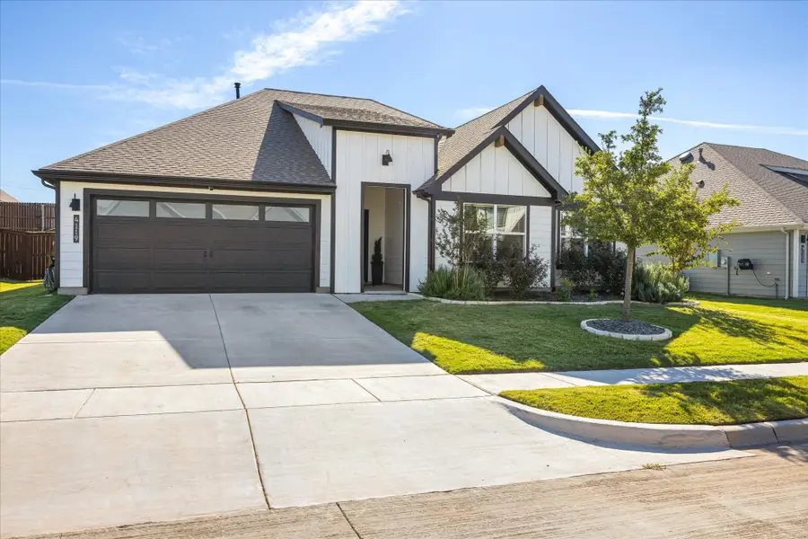 4119 Cornerstone Circle, Granbury, TX 76048 - #2