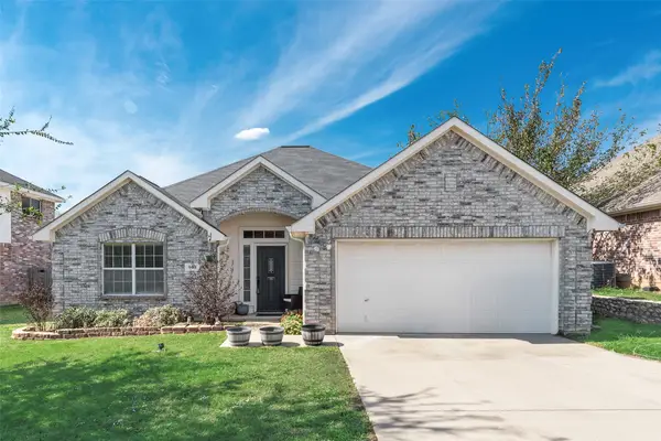 909 Chase Lane, Denton, TX 76209