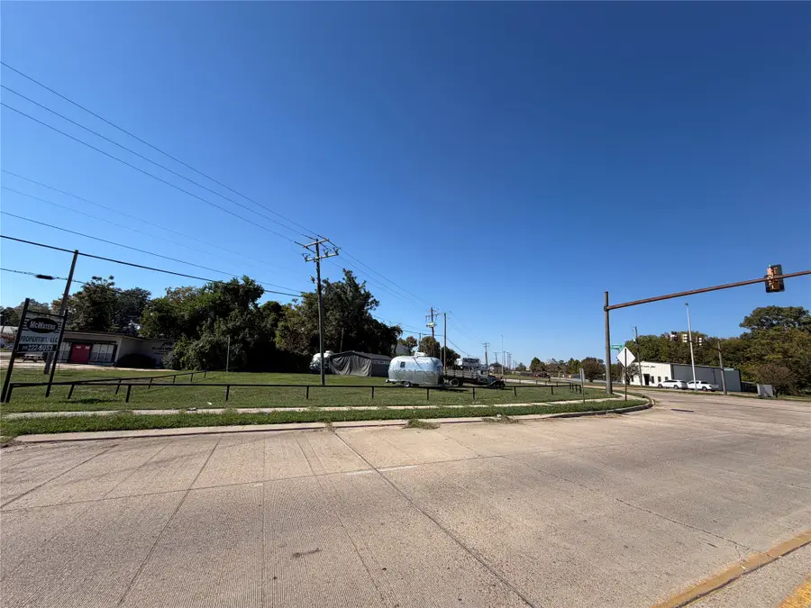 701 Airport Drive, Shreveport, LA 71107 - #2