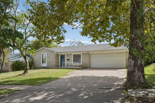 4256 Ambrose Drive, Dallas, TX 75241