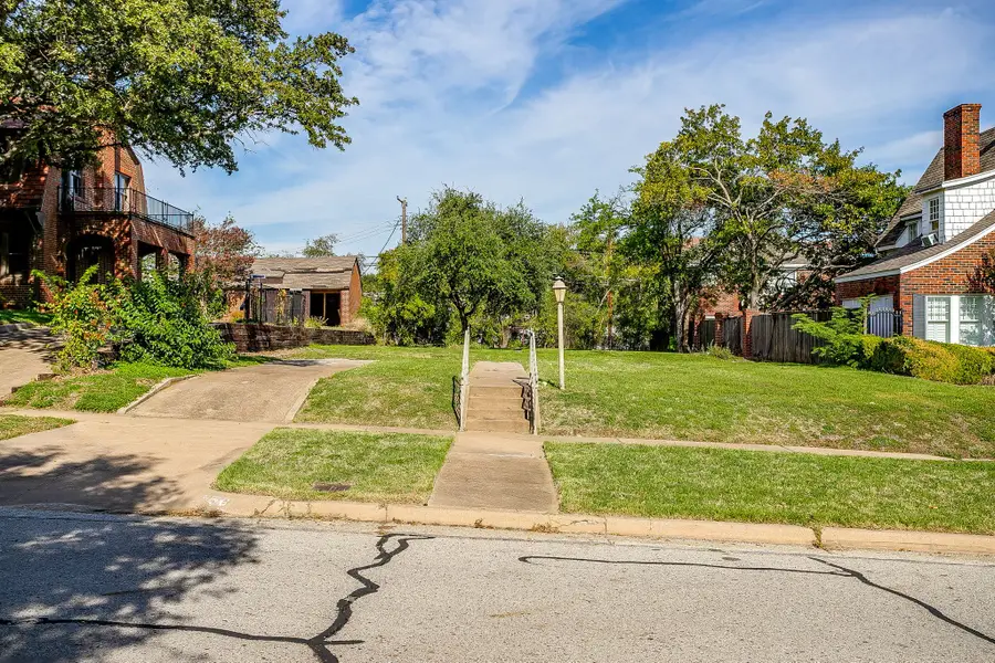 3810 Tulsa Way, Fort Worth, TX 76107 - #3