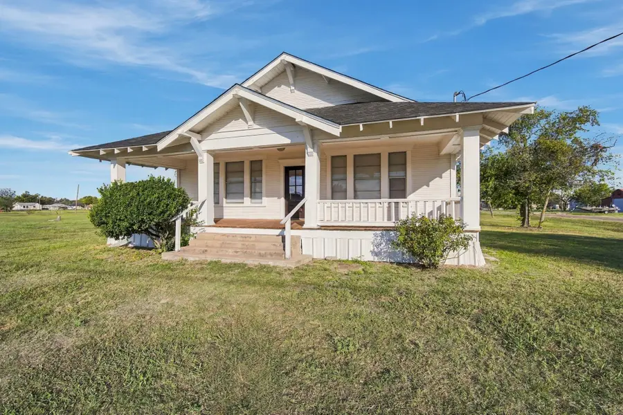 411 E Marrion Street, Itasca, TX 76055 - #3