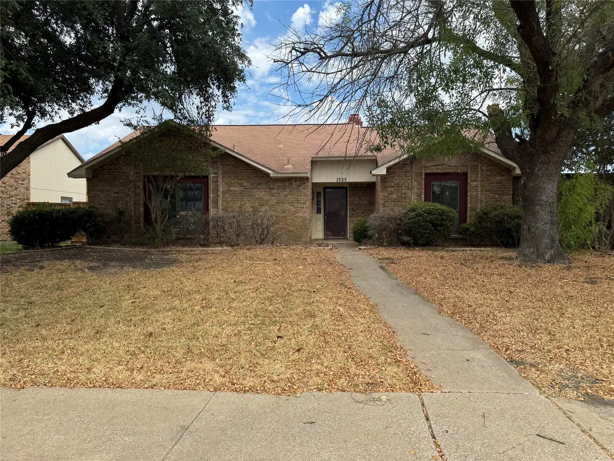 1325 Crestview Drive, Allen, TX 75002 - #1