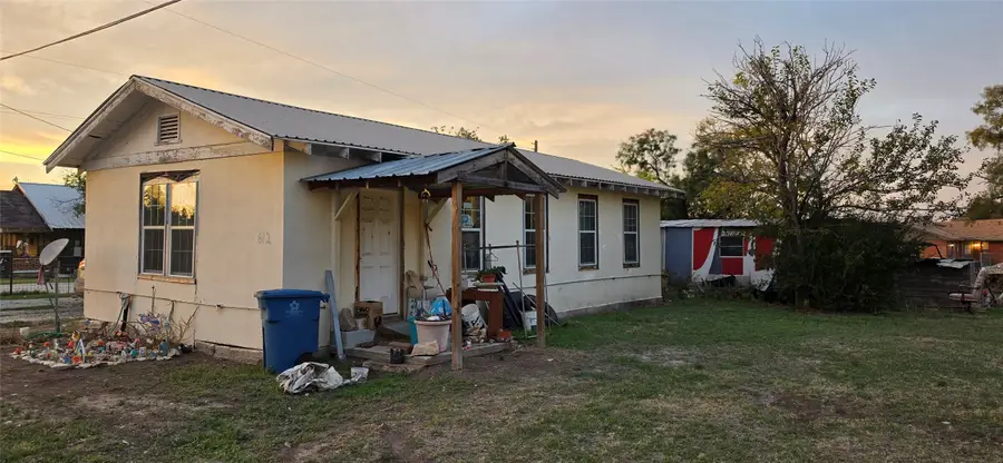 612 Duke Street, Eden, TX 76837 - #2