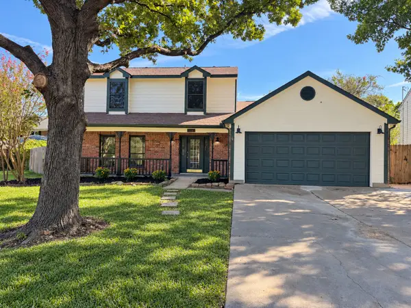 608 Valley Mills Drive, Arlington, TX 76018