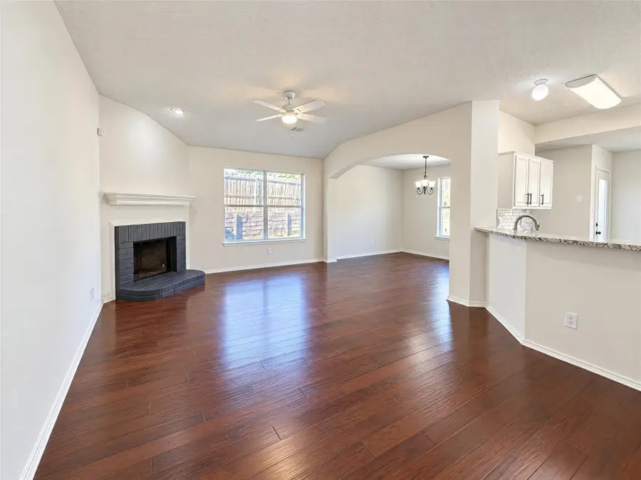 4541 Crystal Lane, Garland, TX 75043 - #2