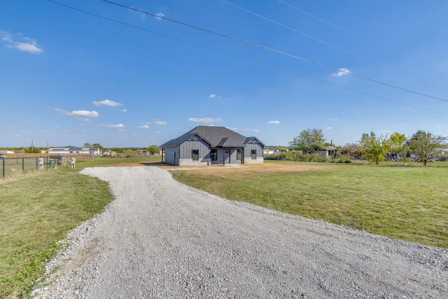 6608 Vintner Trail, Joshua, TX 76058 - #2