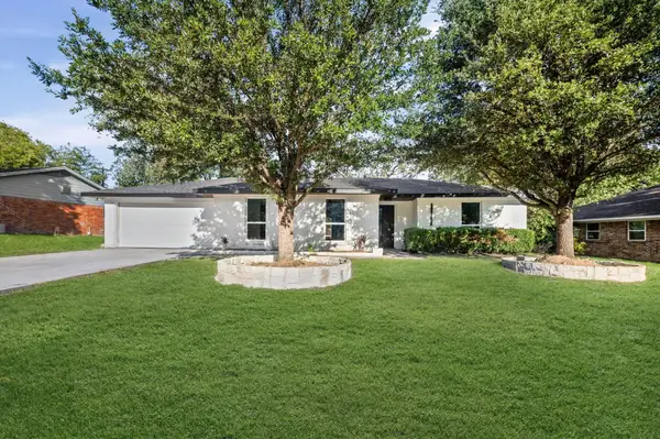 1321 E Windsor Drive, Denton, TX 76209