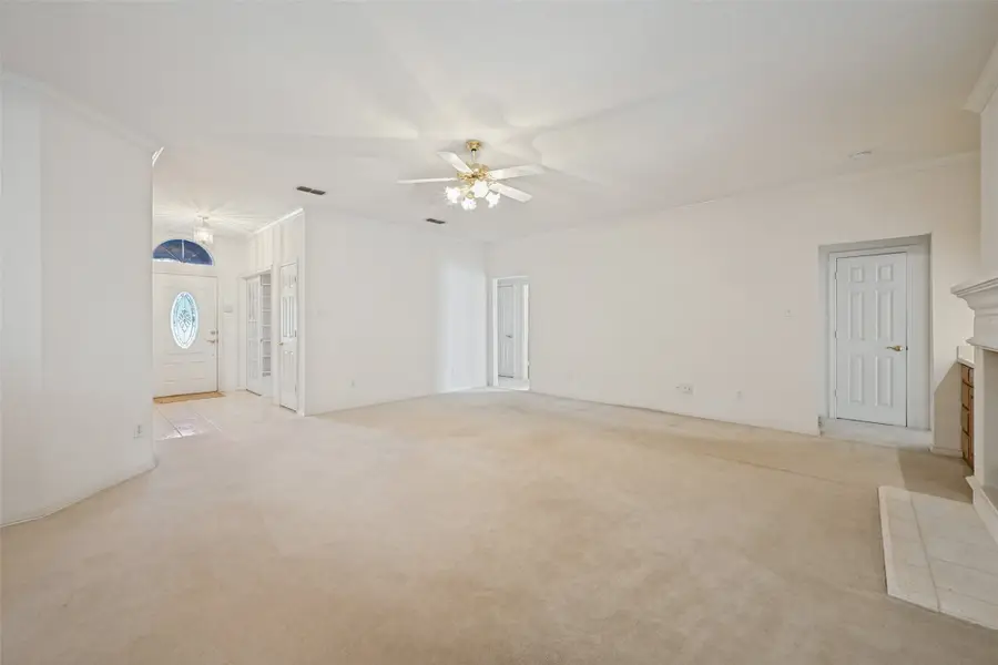 5614 Saddleback Road, Arlington, TX 76017 - #3