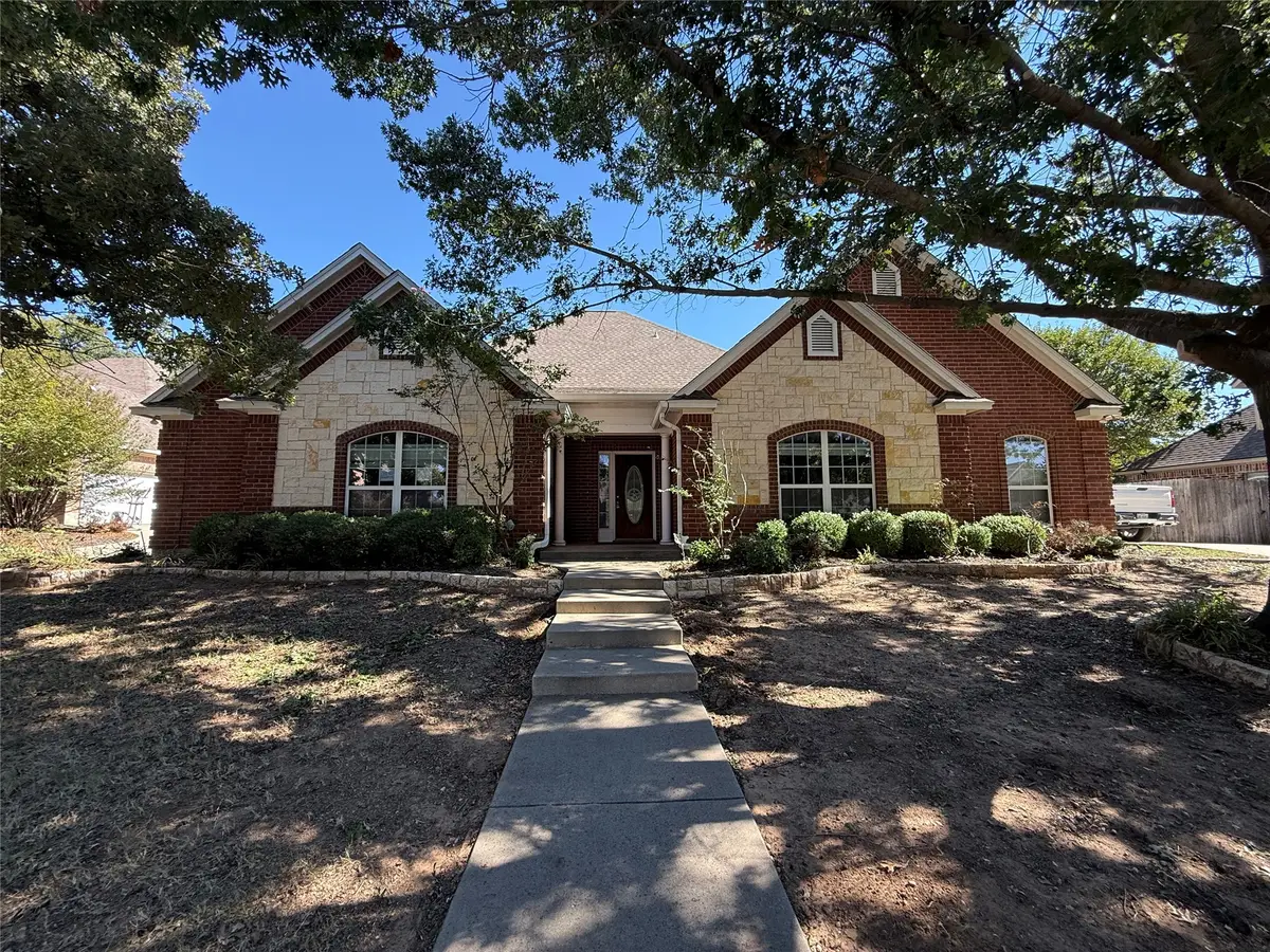 1605 Thousand Oaks Drive, Decatur, TX 76234 - #1
