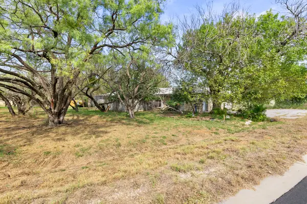 1504 Azure #B, Horseshoe Bay, TX 78657