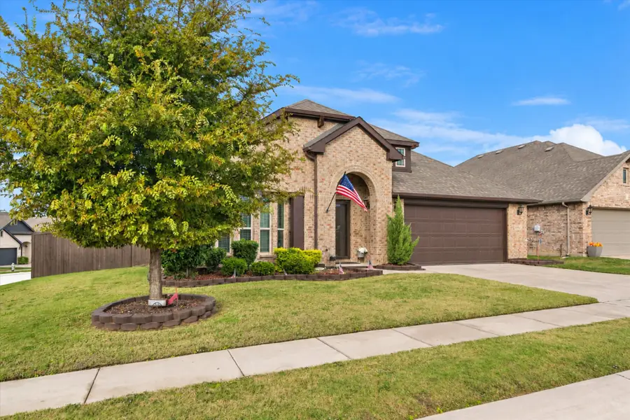404 Moss Cove Drive, Aubrey, TX 76227 - #2