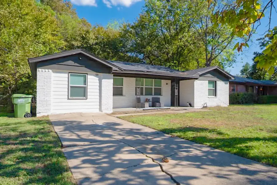 529 Parkside Drive, White Settlement, TX 76108 - #2