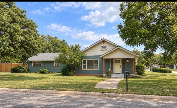 705 W Pecan Street, Stephenville, TX 76401