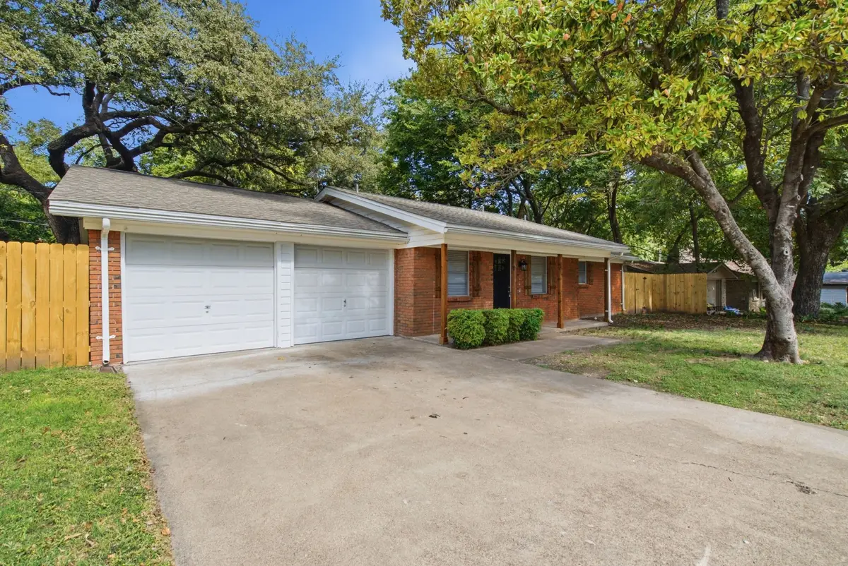 208 Live Oak Lane, Weatherford, TX 76086 - #1