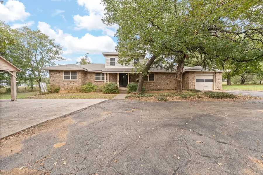 2525 E Fm 4, Cleburne, TX 76031 - #2