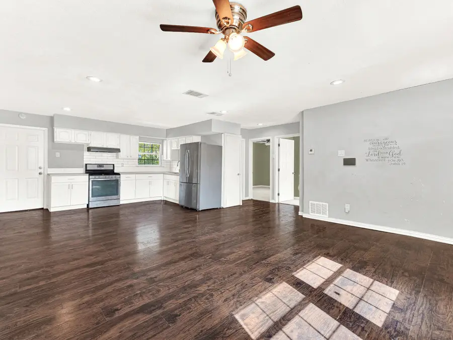 2821 Kilburn Avenue, Dallas, TX 75216 - #3