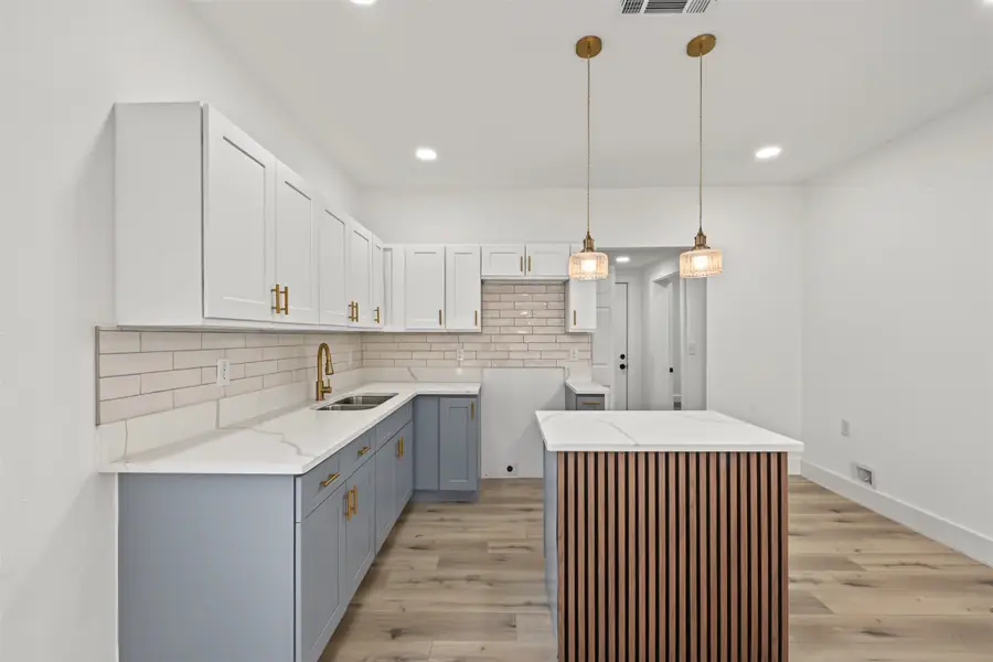 5808 Wellesley Avenue, Fort Worth, TX 76107 - #3