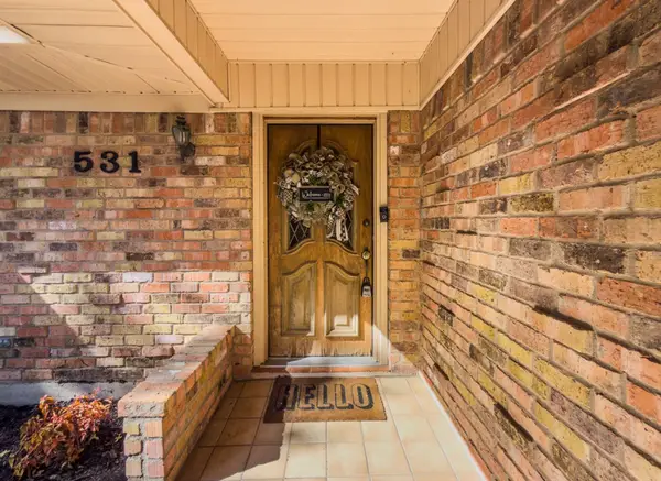 531 Wiggins Road, West, TX 76691