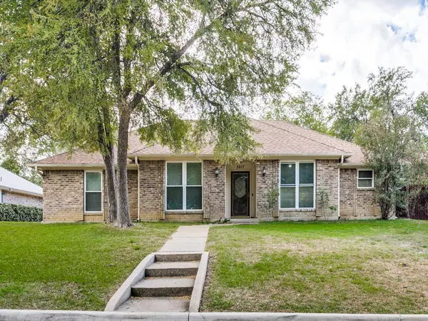 3617 Bluegrass Drive, Grand Prairie, TX 75052
