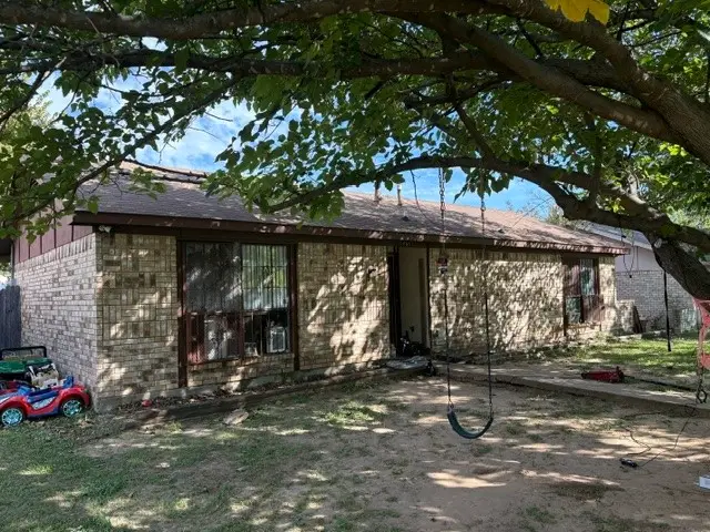 10311 Kinslow Drive, Dallas, TX 75217 - #2