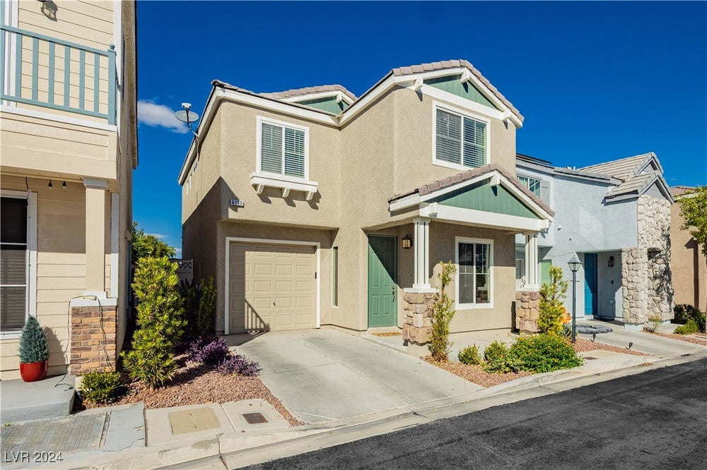 6150 Wild Waters Avenue, Las Vegas, NV 89139 BHGRE