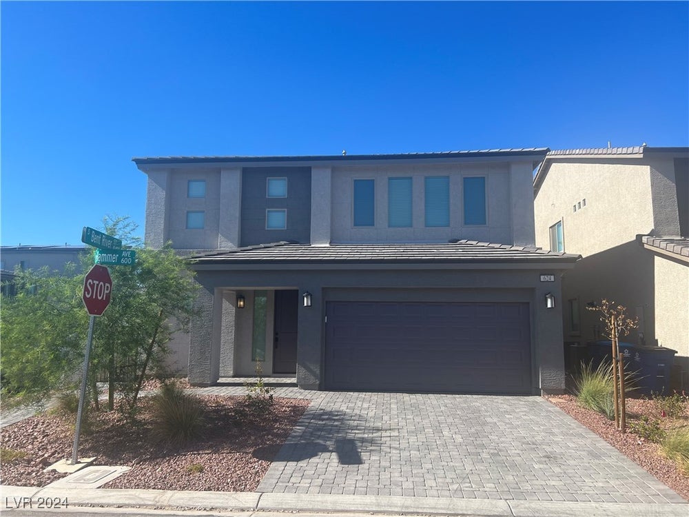 624 Stone Hammer Avenue, Las Vegas, NV 89183 BHGRE