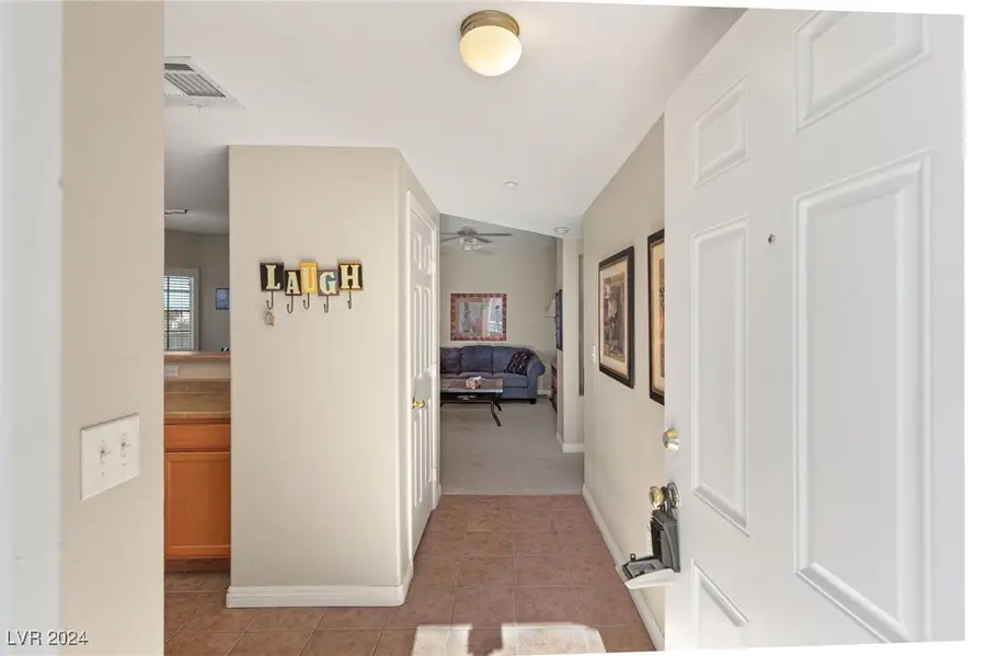 833 Aspen Peak Loop #1221, Henderson, NV 89011 - #2