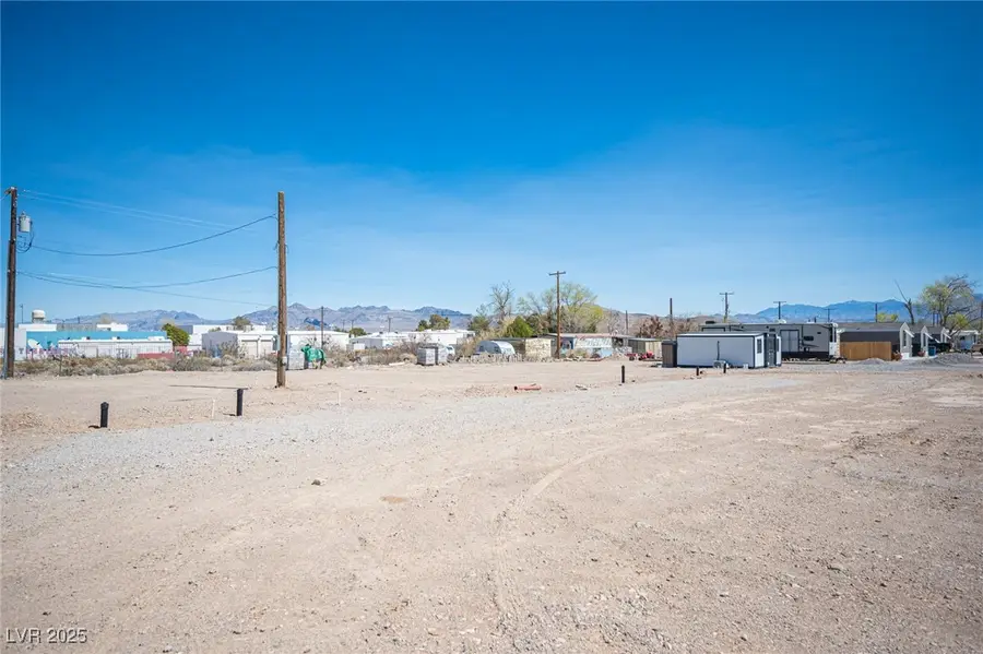 596 W Fisher Lane, Indian Springs, NV 89018 - Image #3