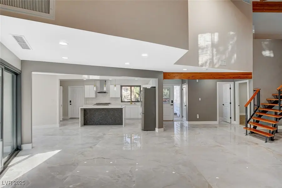 1600 Becke Circle, Las Vegas, NV 89104 - Image #2