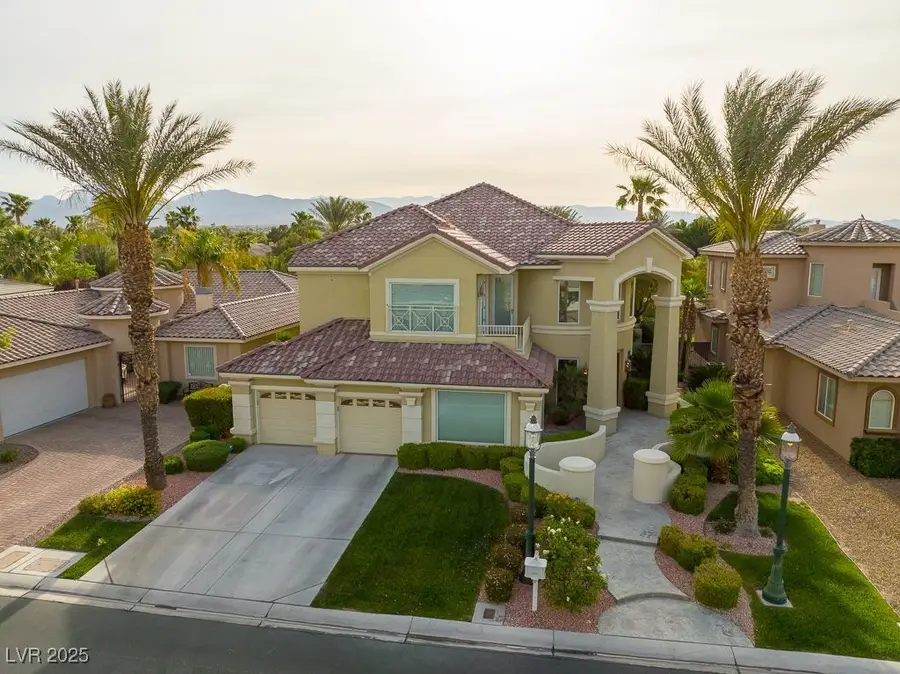 8301 Broad Peak Drive, Las Vegas, NV 89131 - Image #2