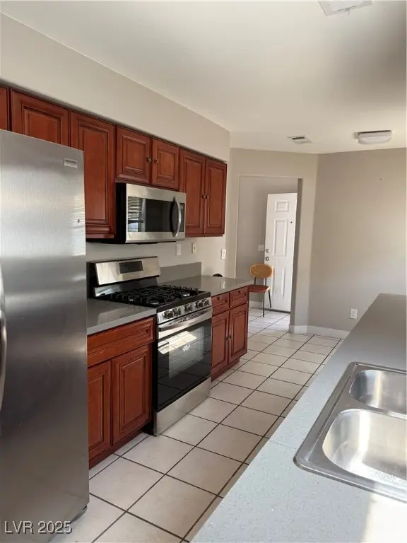 2320 Pacific Brook Street, Las Vegas, NV 89117 - Image #3