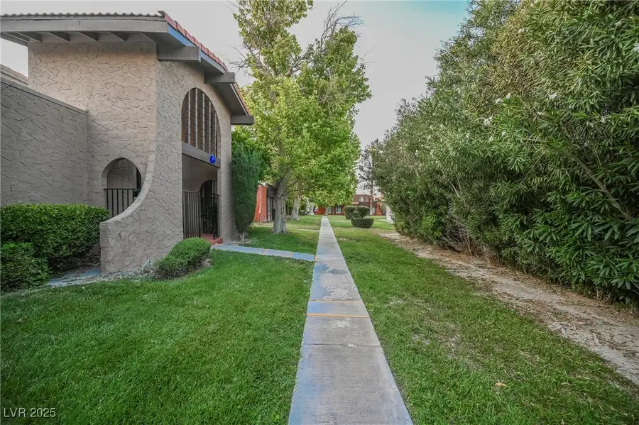 4670 Monterey Circle #1, Las Vegas, NV 89169 - #2