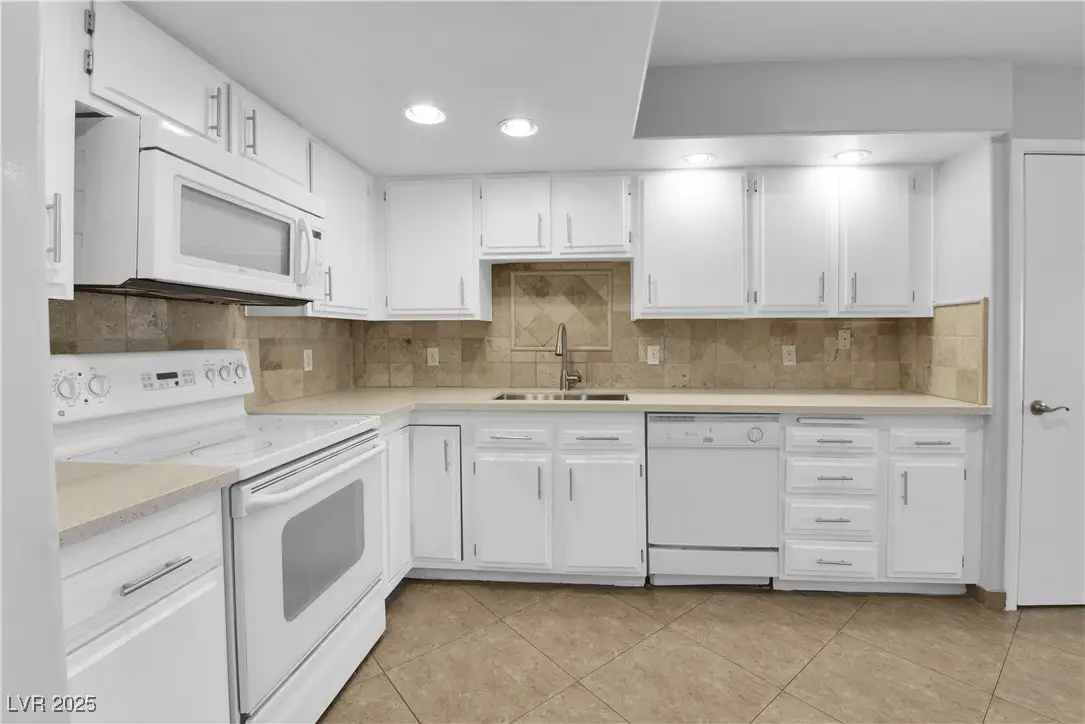 1312 Rawhide Street, Las Vegas, NV 89119 - Image #1