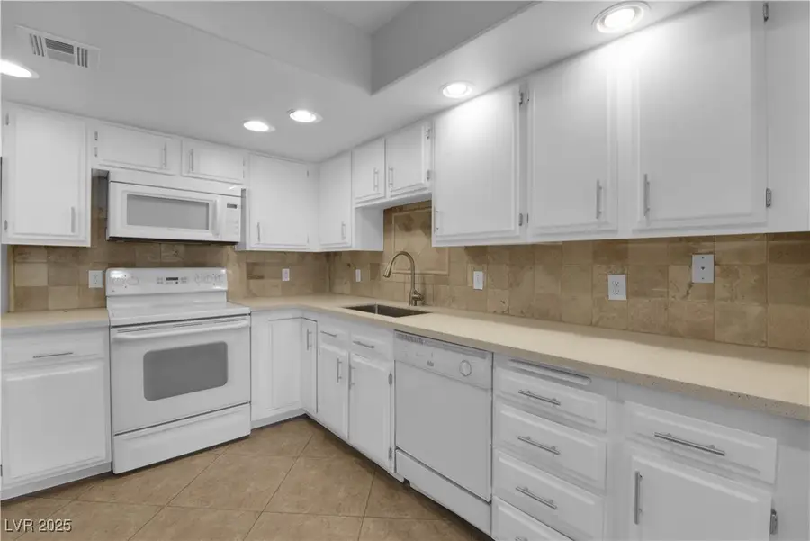 1312 Rawhide Street, Las Vegas, NV 89119 - Image #3