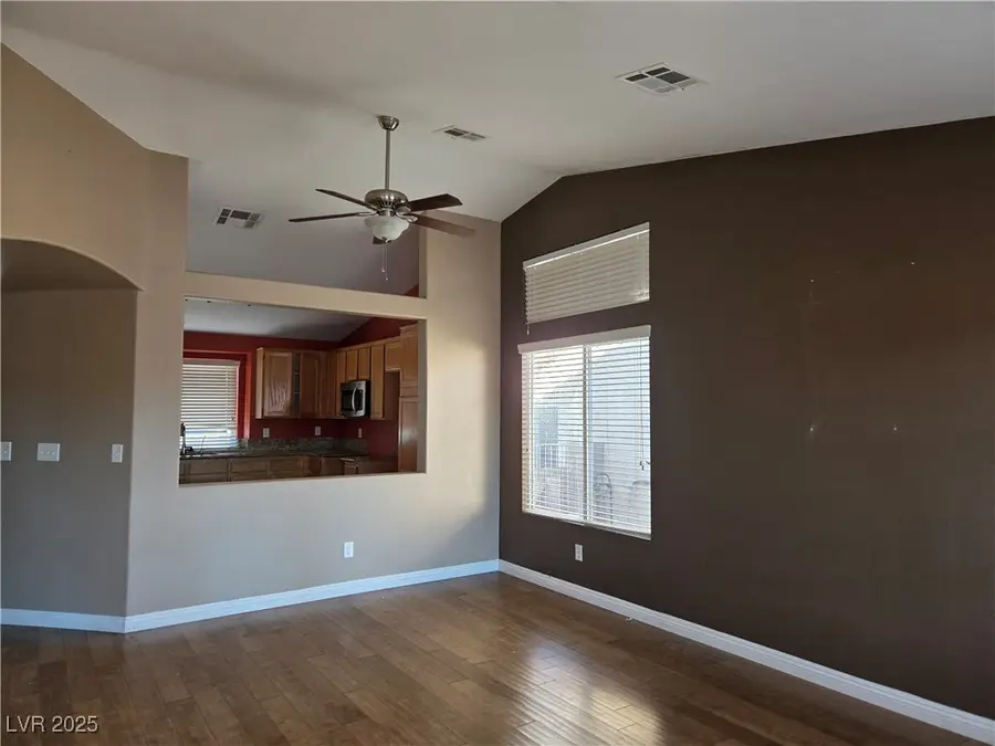 720 Breezy Ridge Drive, Henderson, NV 89002 - Image #2