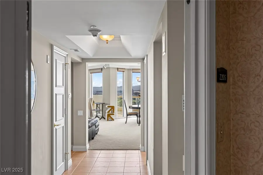 2877 Paradise Road #2205, Las Vegas, NV 89109 - Image #2